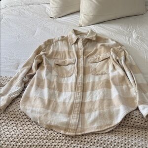 Aerie Tan and White Flannel